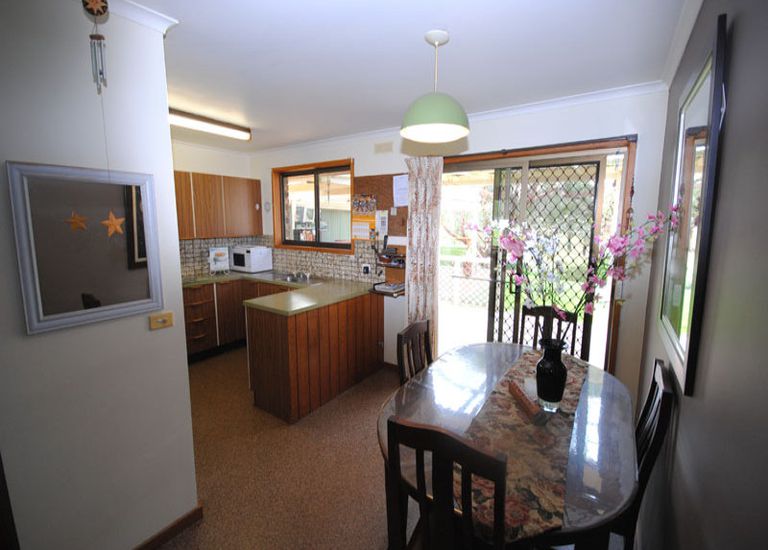 92 Atwells Road, Portland