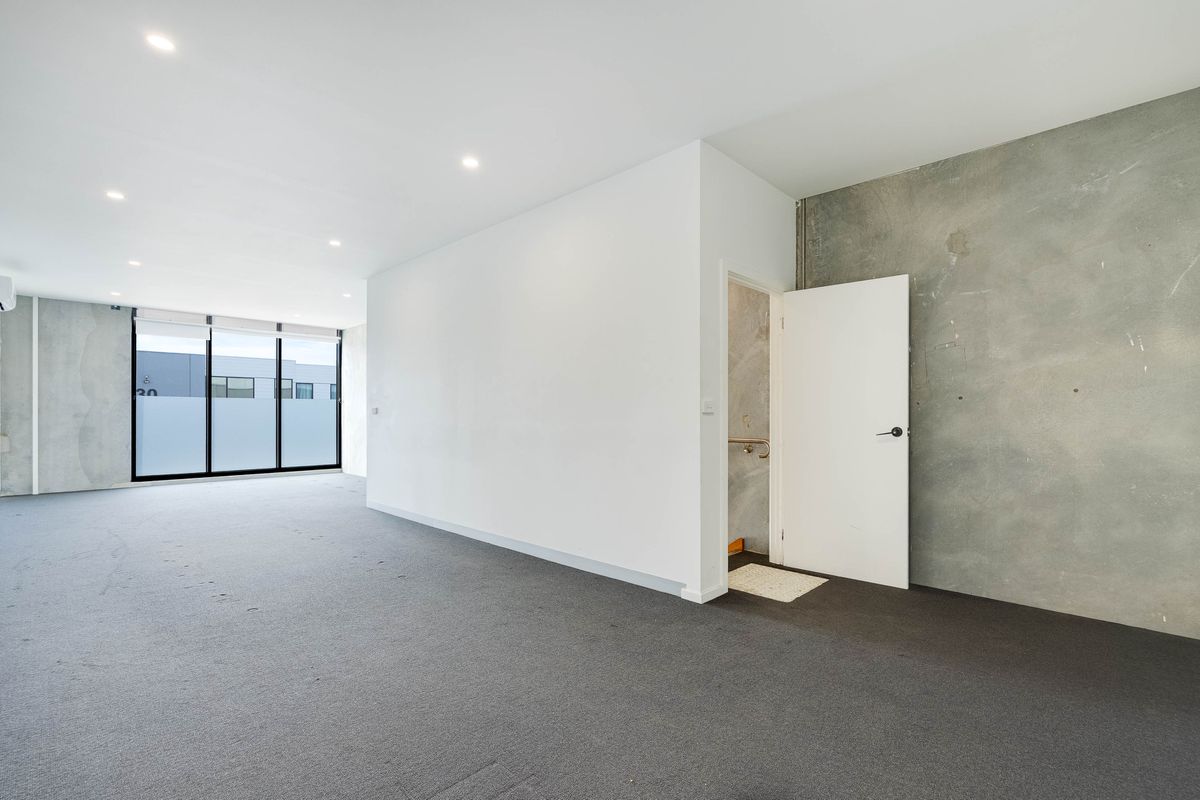 56 / 42 Mcarthurs Road, Altona North