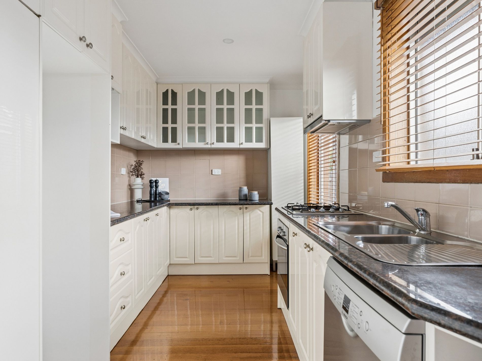 4 / 40 Watt Street, South Kingsville