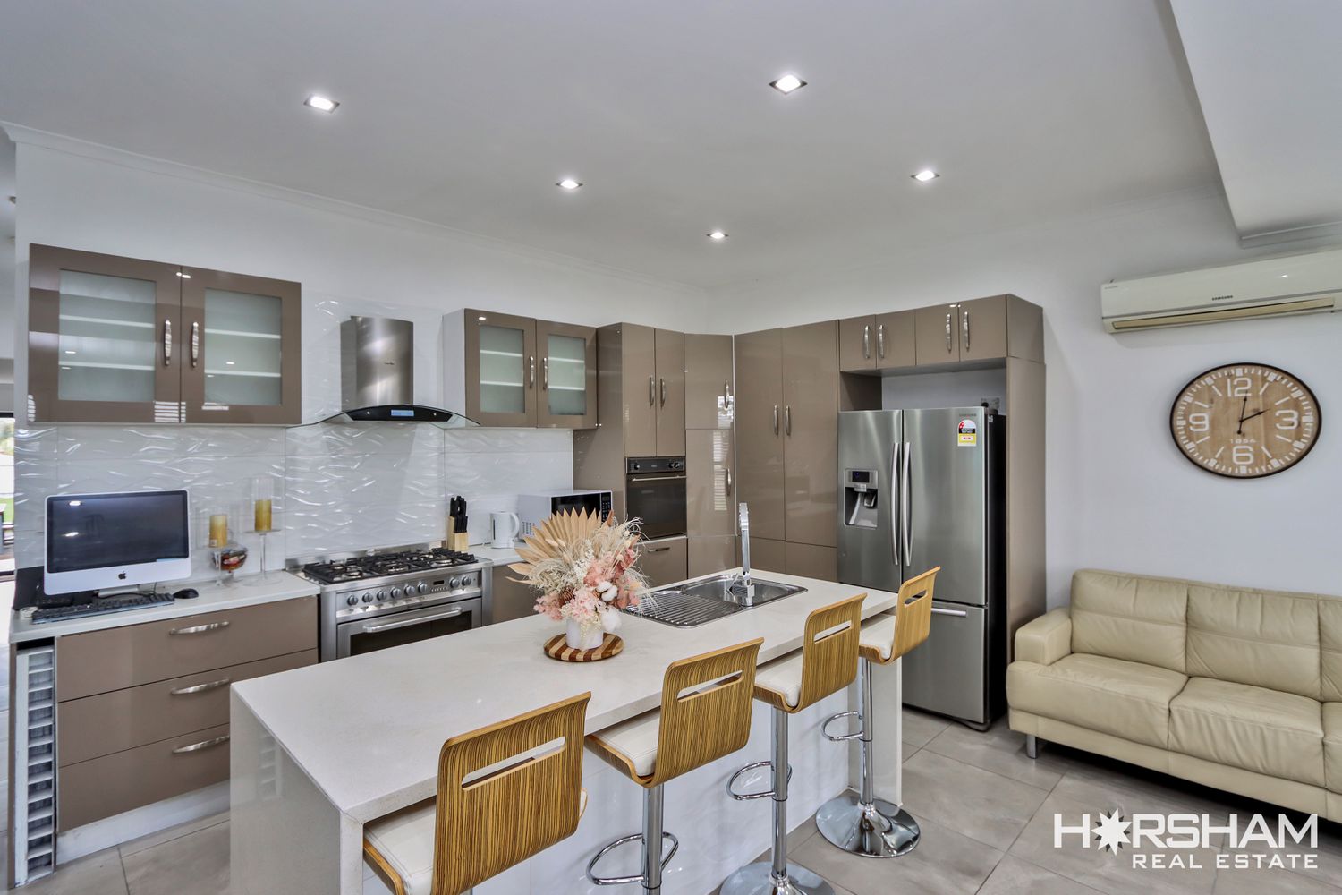 11 Tena Ave [Fully Furnished], Horsham