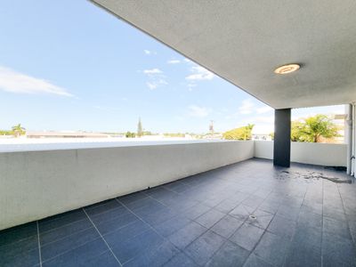 4 / 104 central lane, Gladstone Central