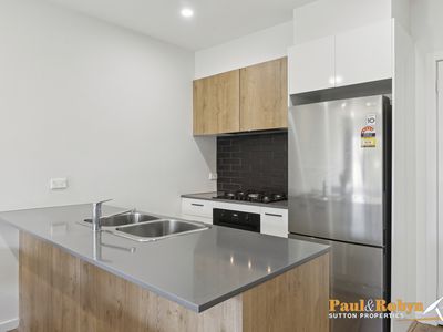 11C Woodberry Avenue, Coombs