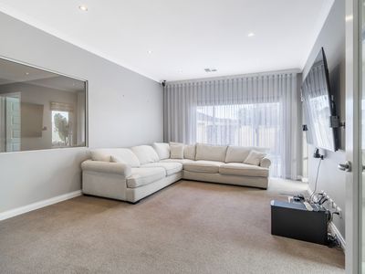 51 Mattingleys Approach, Burns Beach