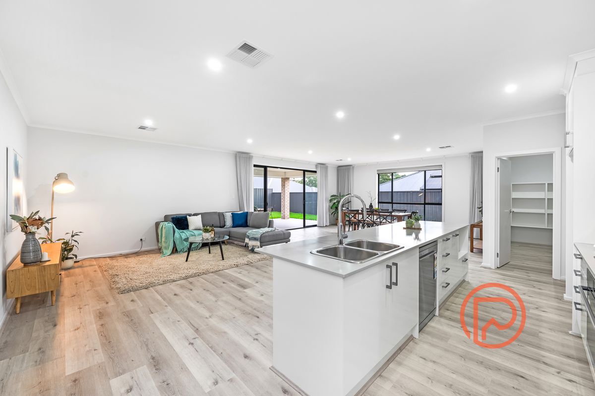 12 Newbury Street, Mount Barker