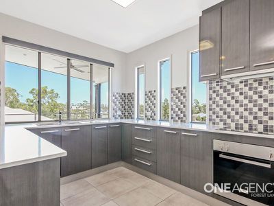 56 The Promenade, Springfield Lakes