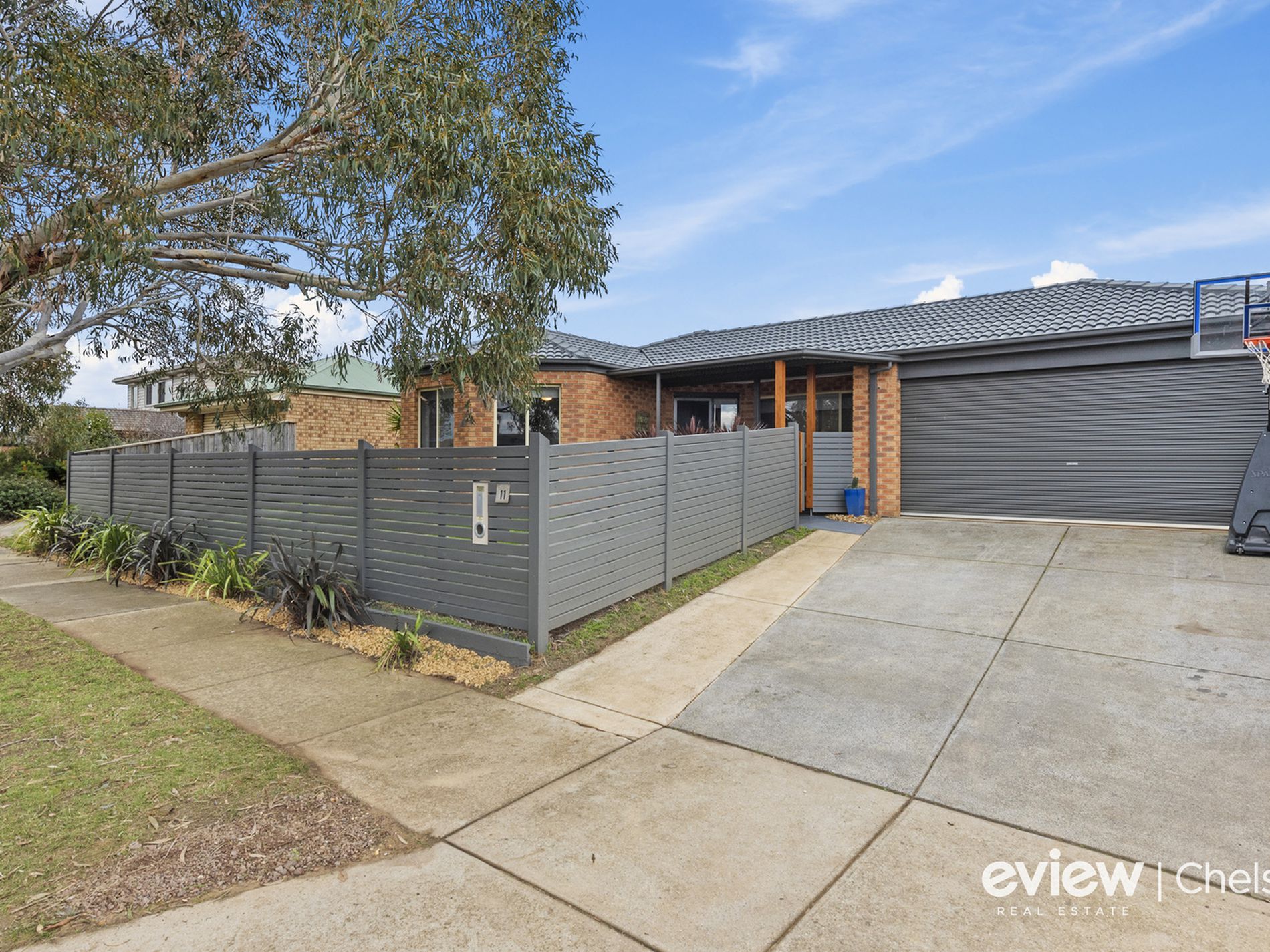 11 Allchin Avenue, Mornington