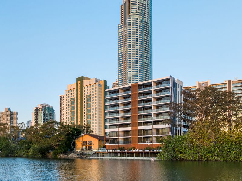 COMPLETED & READY TO MOVE IN! 2 Bedroom Apts in Surfers Paradise from $999,900