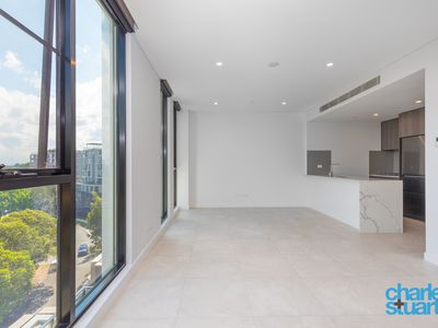 503 / 17 Dawes Avenue, Castle Hill