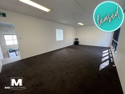12 / 3 Kelso Crescent, Moorebank