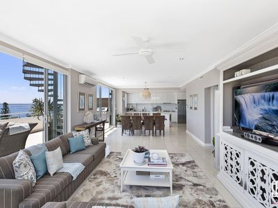 9 / 1 Tuggerah Parade, The Entrance