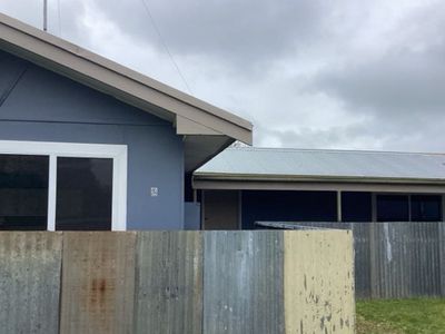 2 / 28 McAllister Street, Finley