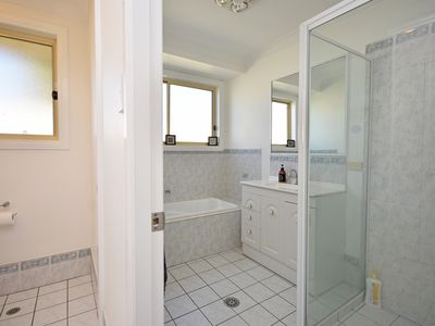 20 Lancaster Park Place, Dubbo