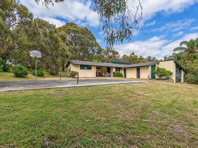 38 Carradine Road, Mount Nasura