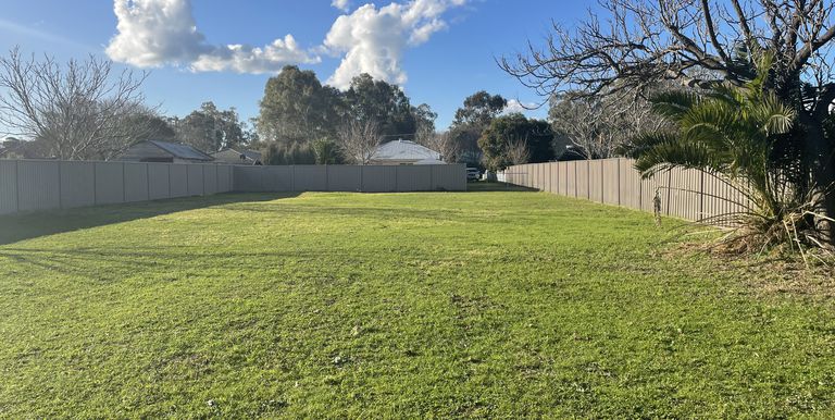10B Sevens Ave , Euroa