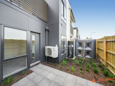 11 Abundant Avenue, Mernda