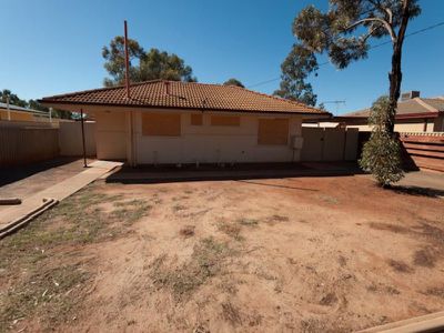 7 Kapai Place, South Kalgoorlie