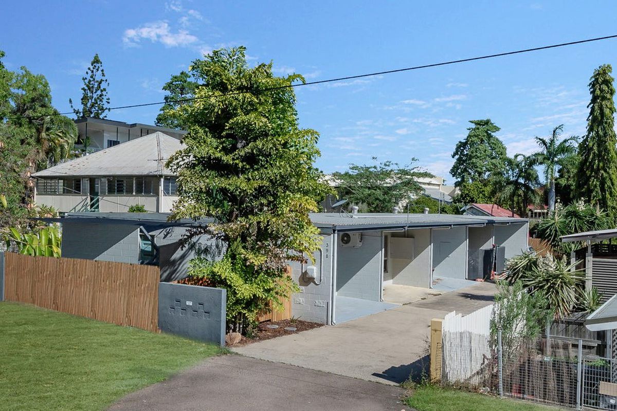 Central City Living in a Quiet Boutique Complex