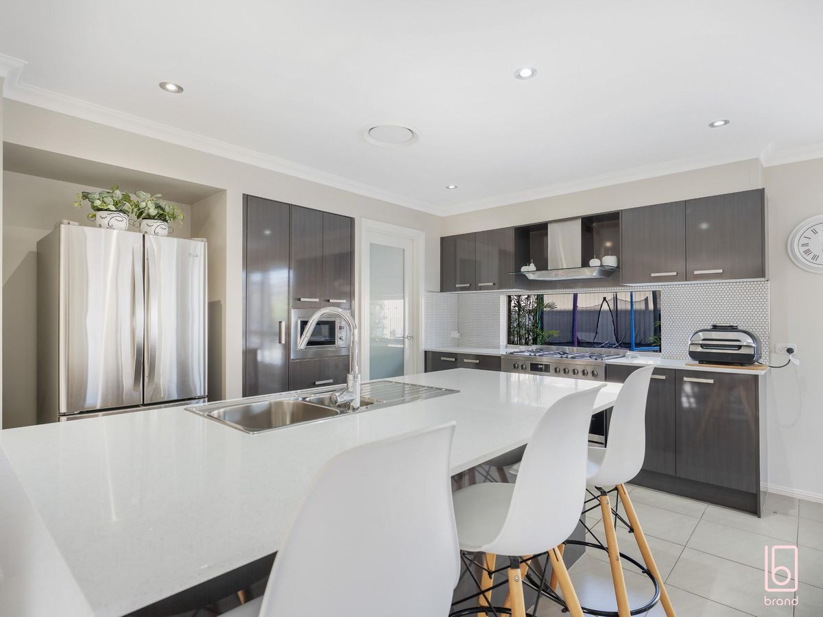 6 Curlew Place, Woongarrah