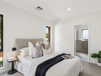 11A Canara Road, Westminster