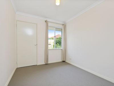 2/18 Drabble road, Scarborough