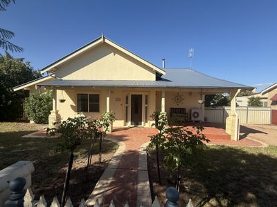 3 Ward Street, Parkes