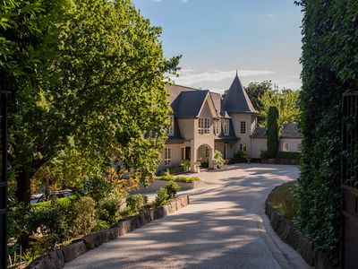85 Douglas Road, Mount Macedon