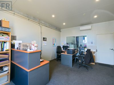 11 Horus Bend, Bibra Lake