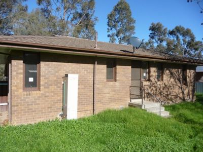 910 Pemberton Street, West Albury