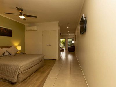 B5 / 19 Victoria Highway, Kununurra