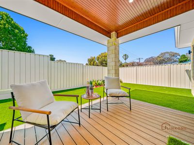 12 Brolga Promenade, Willetton