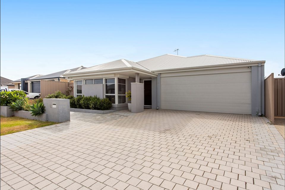 15 McDougal Way, Baldivis