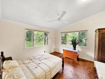 6 Crown Close, Malanda