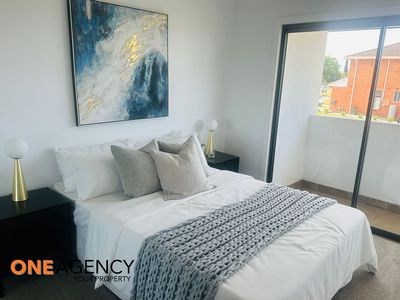 10 Absalom, Riverstone