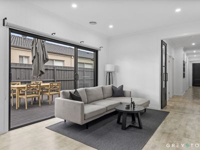 31 Crown Drive, Fraser Rise