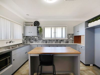 102 Paramatta Road, Doubleview