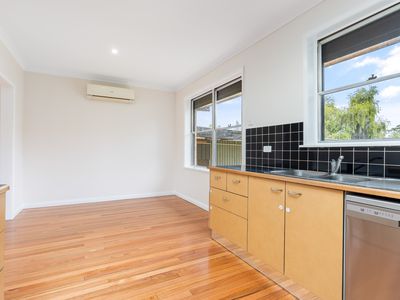 65 HEREFORD STREET , Wodonga