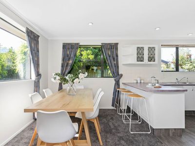 12 Seascape Gardens, Bromley