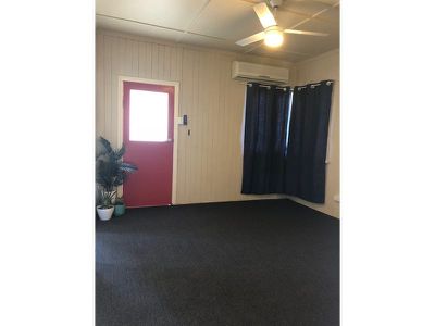 1 / 13 Fisher Street, Kingaroy