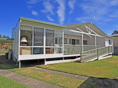 16 Wunda Avenue, Sussex Inlet