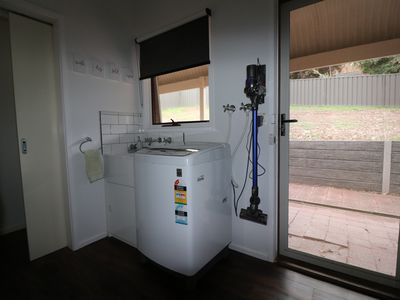 2B Delhi Street, Seymour