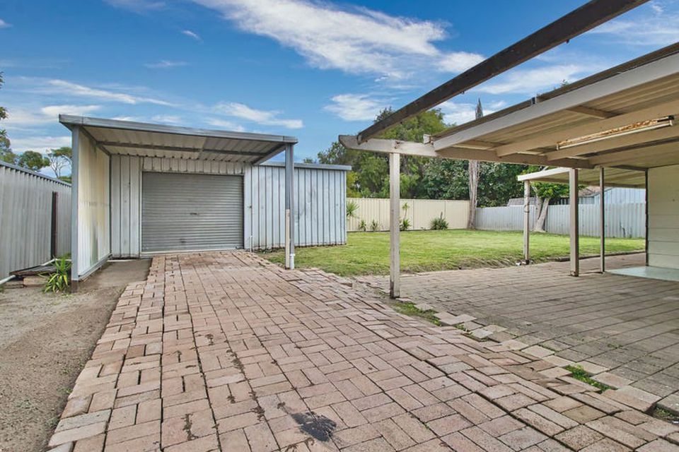 9 Dargin Way , Rockingham