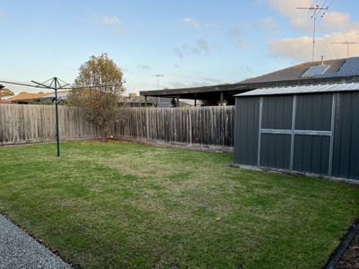 16 Grassland Grove, Leopold
