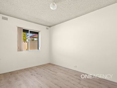 2 / 2 Denison Avenue, Barrack Heights