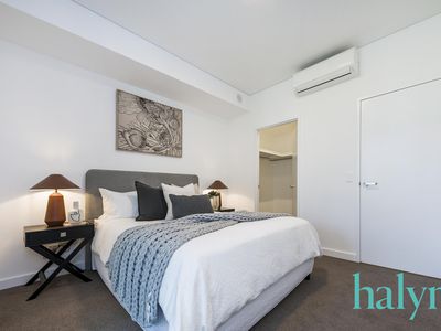 221 / 2 Thorburn Way, Shenton Park