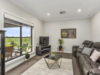 5 Parker Close, Millicent