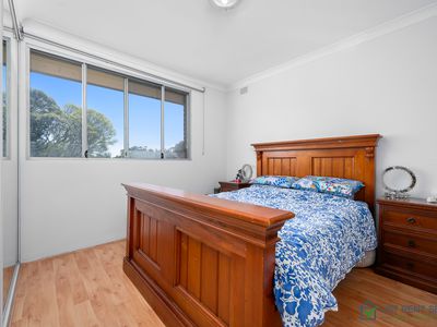 10 / 50 Seventh Avenue, Campsie