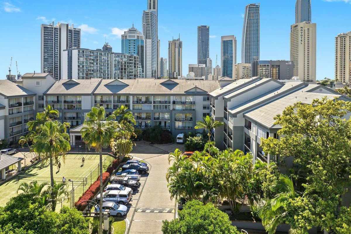 316b / 1-8 Paradise Island, Surfers Paradise