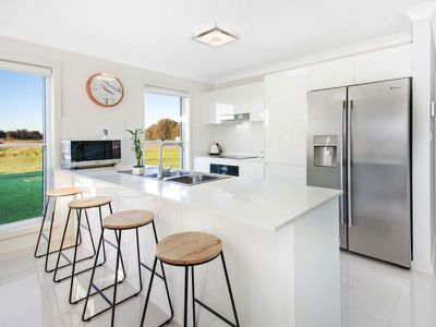 11 / 102 Kanahooka Road, Kanahooka