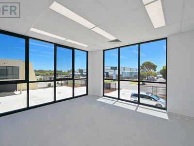 11 Lodge Drive, East Rockingham