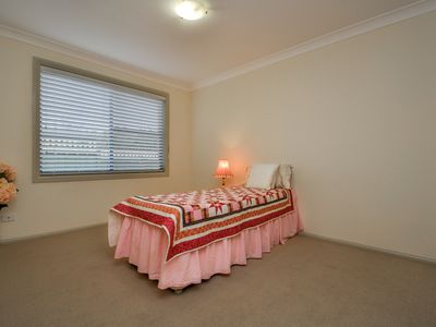 24 Pinehurst Ave, Dubbo